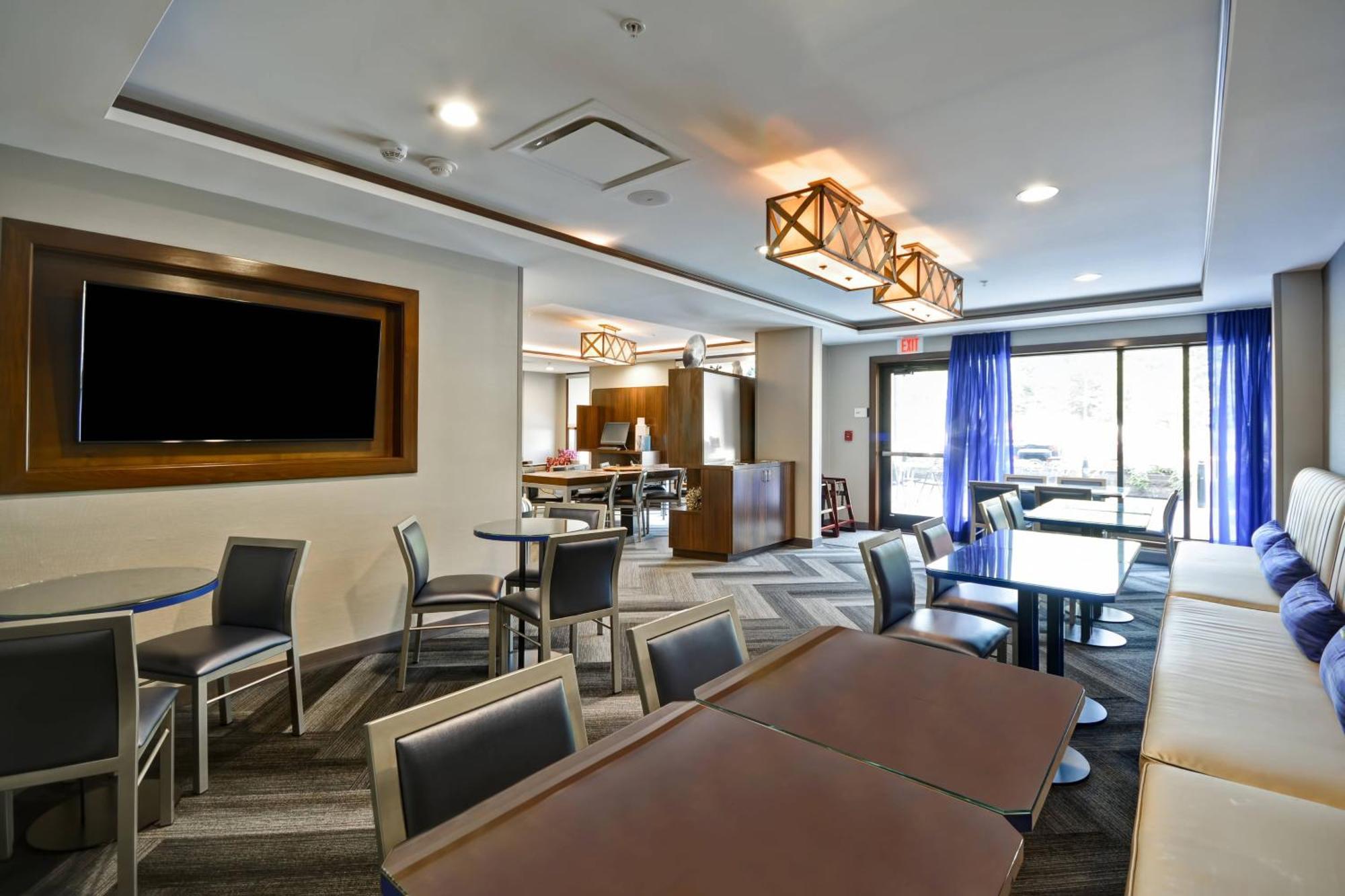 ทาวน์เพลส สวีท โดเวอร์ ร็อกอะเวย์ Hotel Dover ภายนอก รูปภาพ