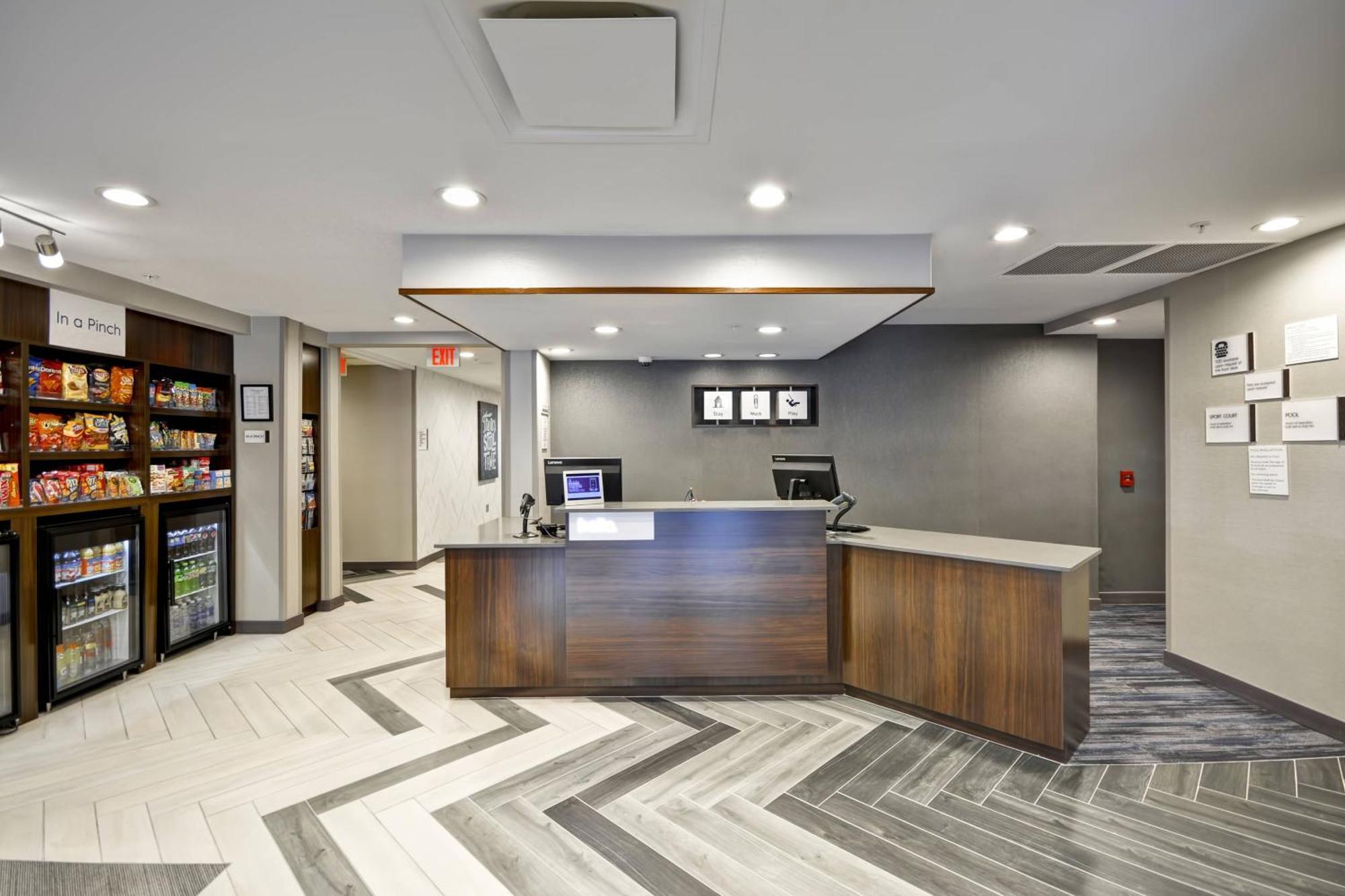 ทาวน์เพลส สวีท โดเวอร์ ร็อกอะเวย์ Hotel Dover ภายนอก รูปภาพ